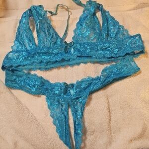 Elegant Blue Lace Lingerie Set
